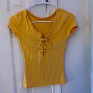 A Yellow rue 21 tee. Size-XS